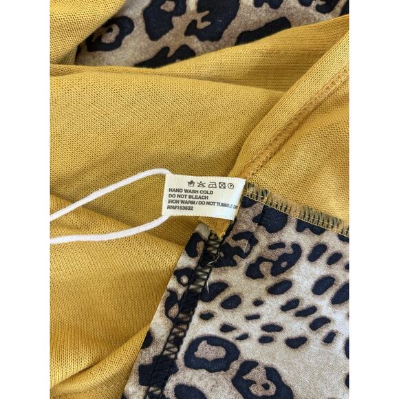 NWT Cozy Regency Mobwife Animal Print and Gold Poncho Shawl Wrap One Size - Picture 5 of 9